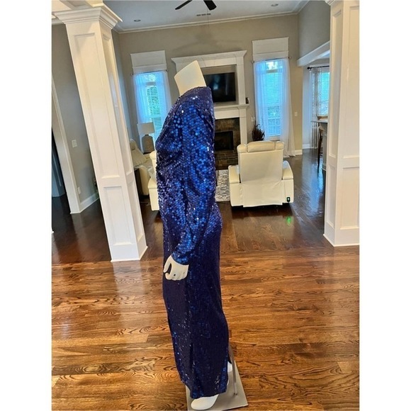 Oleg Cassini,Beautiful Shimmery Royal Blue Sequin, long sleeve Vintage Gown 10 - Picture 8 of 15